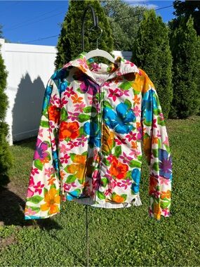Vintage Multicolor Floral Zip-Up Hooded Jacket. Hidden hood, zip pockets.